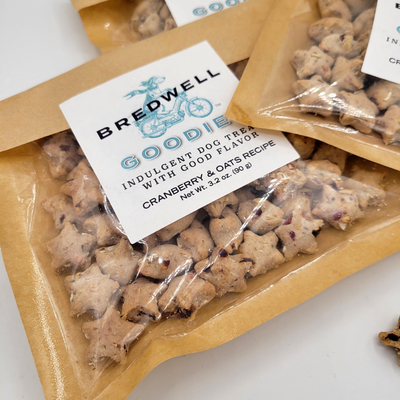 Bredwell Goodies - Cranberry & Oats Dog Treats (3.2 oz)